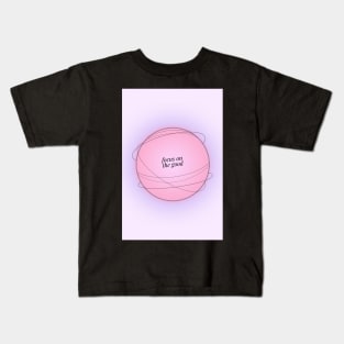 Modern Abstract Positive Affirmation Aesthetic Pink and Purple Gradient Aura Kids T-Shirt